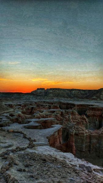 Sunset in the valley of stars